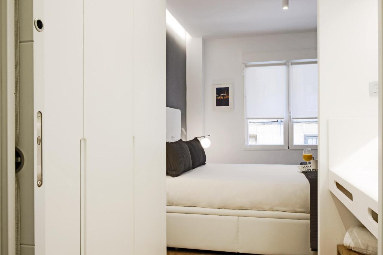 Gran Via Suites Madrid Exterior photo